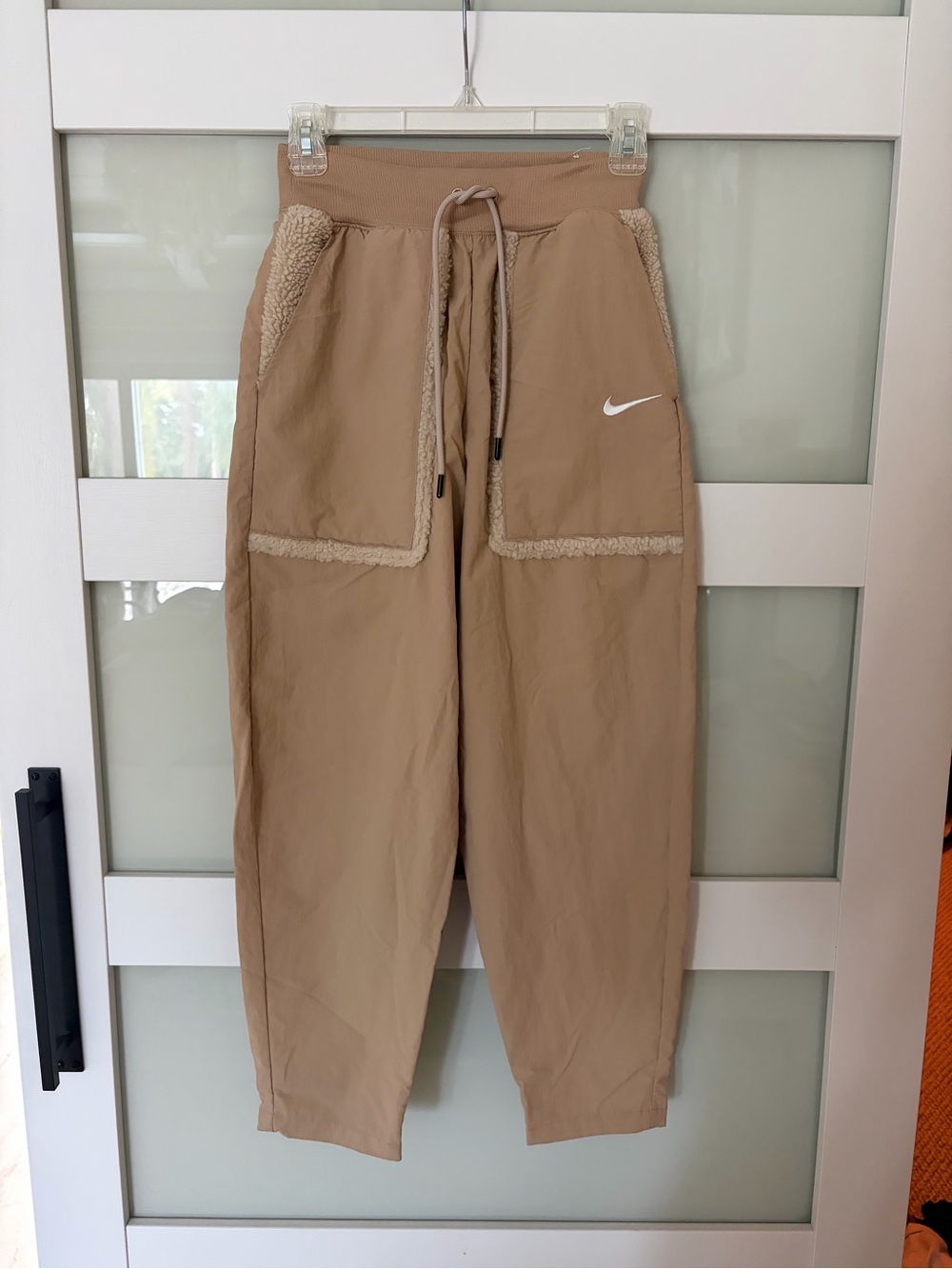 Nike Tan Sherpa-Trim Drawstring Joggers - Picture 3 of 8